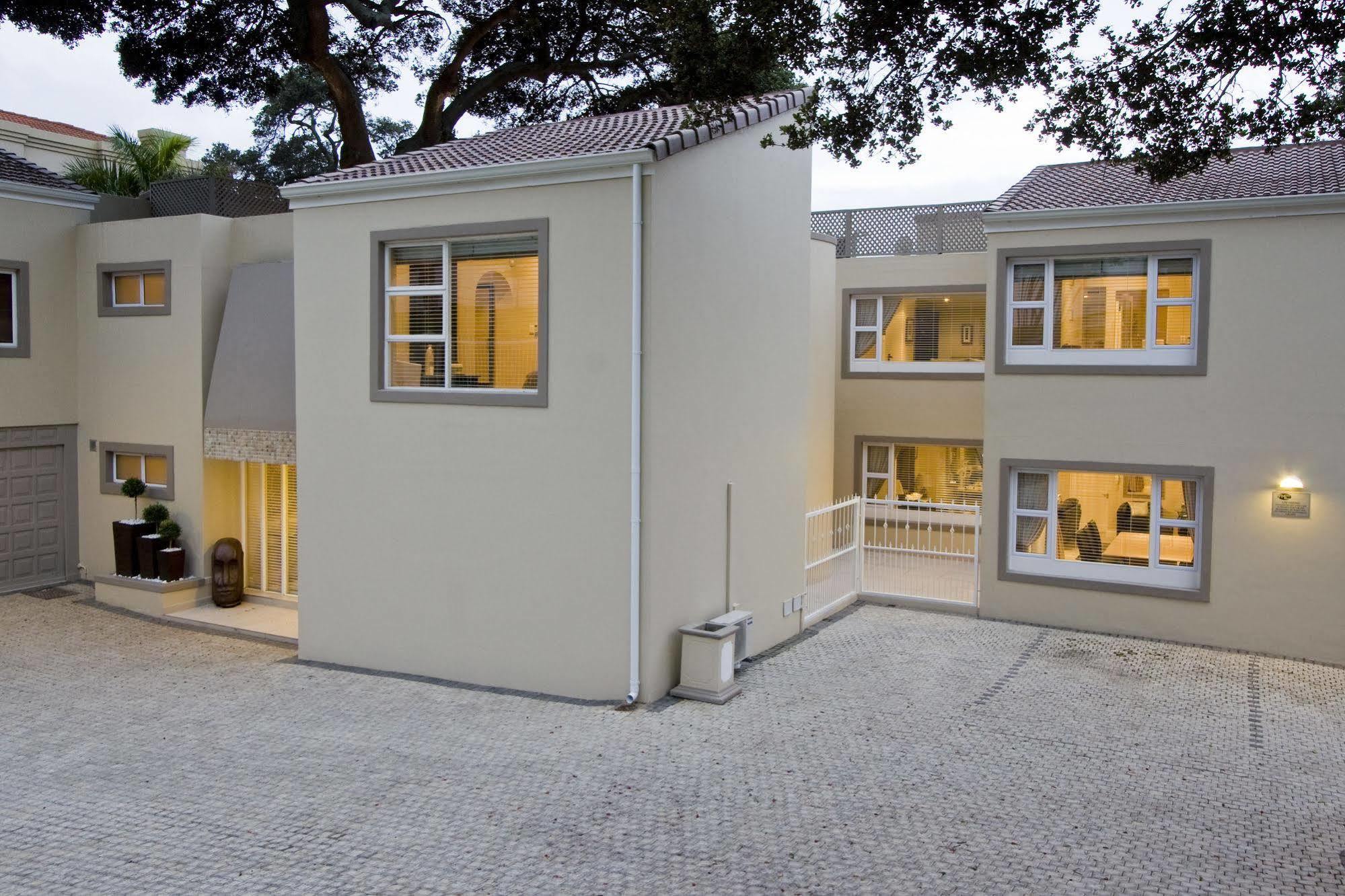 Forest Manor Boutique Guesthouse Umhlanga Rocks Esterno foto