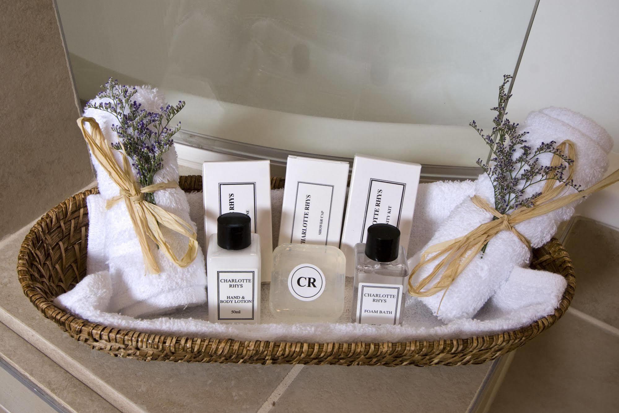 Forest Manor Boutique Guesthouse Umhlanga Rocks Esterno foto