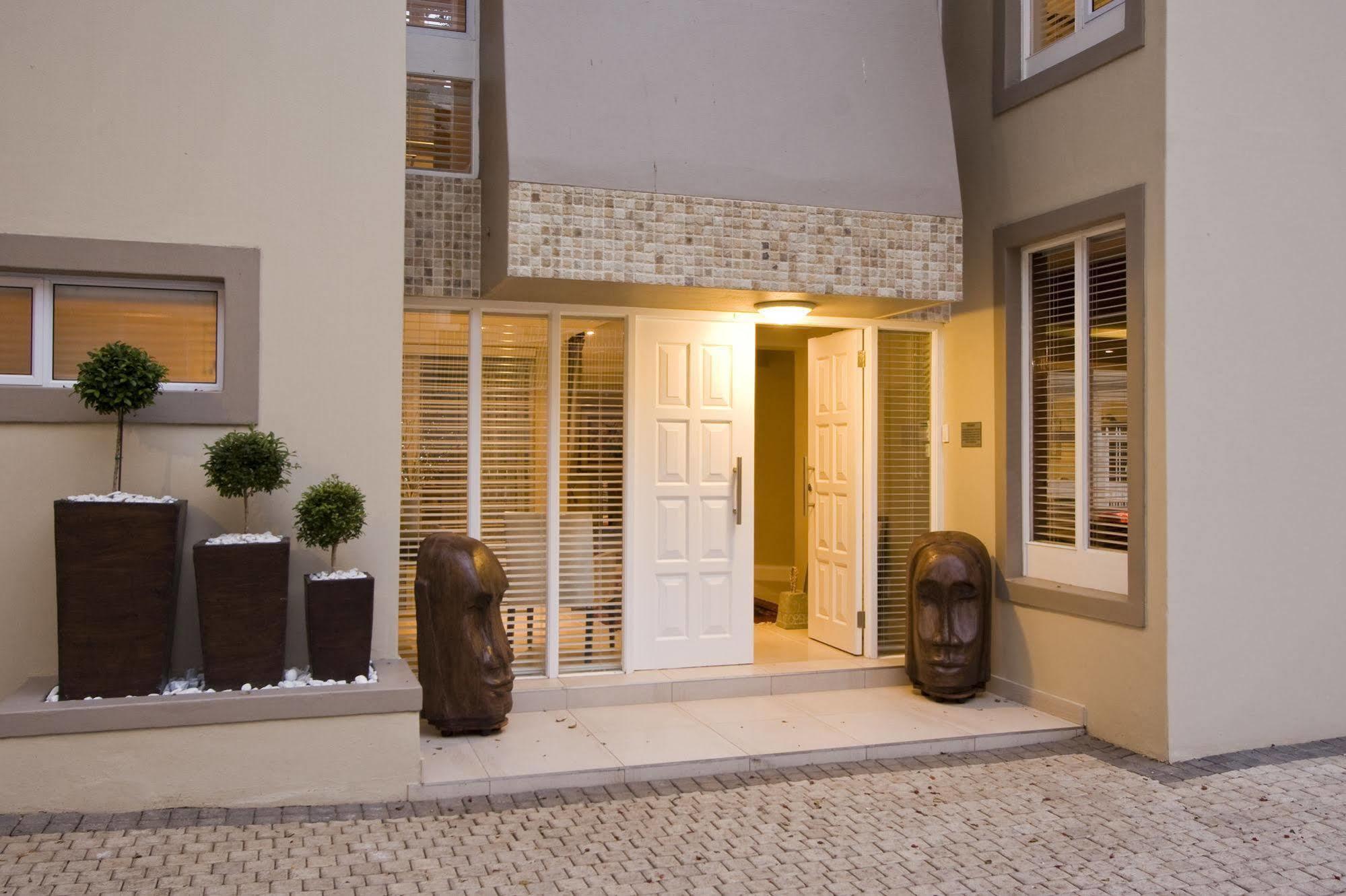 Forest Manor Boutique Guesthouse Umhlanga Rocks Esterno foto